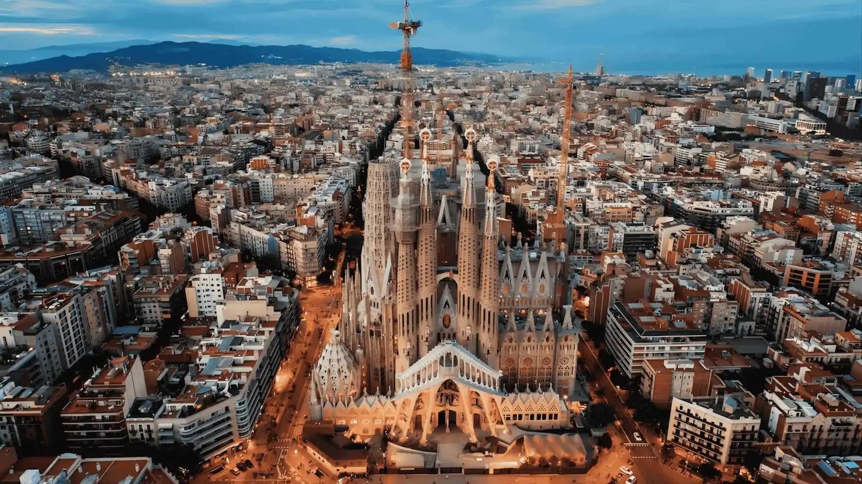 Spain Employer of Record – Hire employees in Spain without opening a Spanish entity. EOR and payroll by Jackson & Frank.